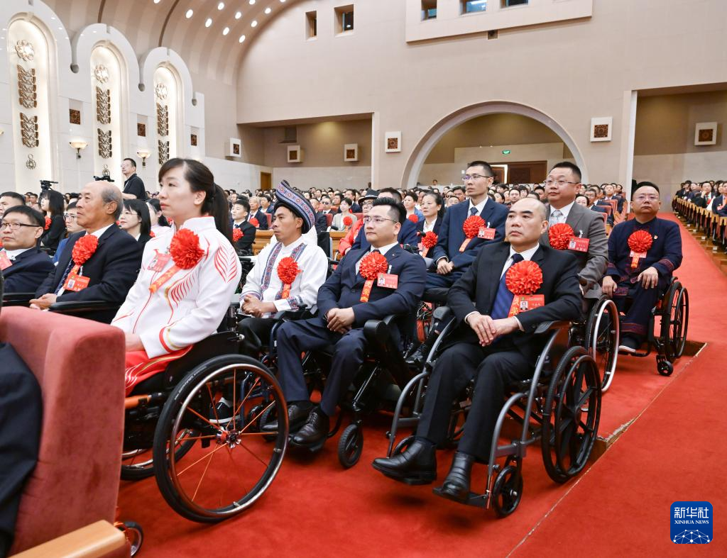 习近平在第三十五个全国助残日到来之际作出重要指示